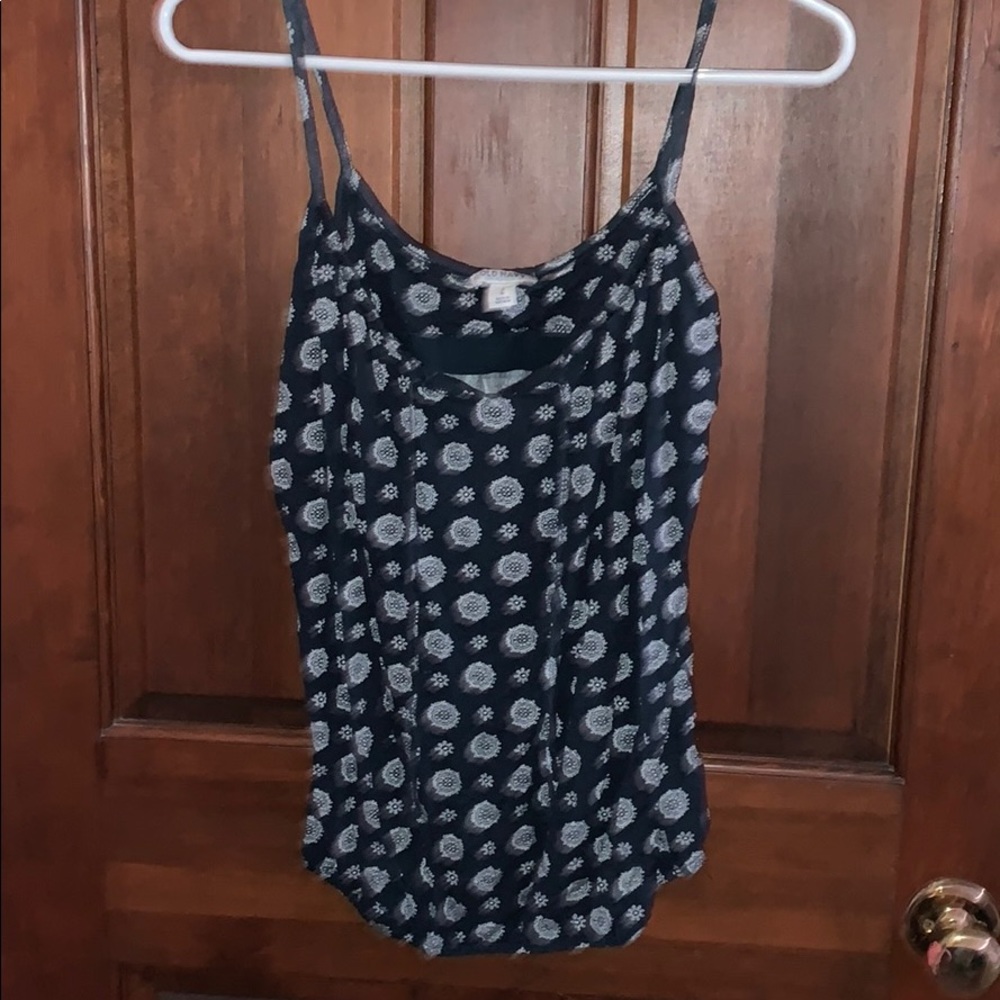 navy flower design shirt (elastic bottom)